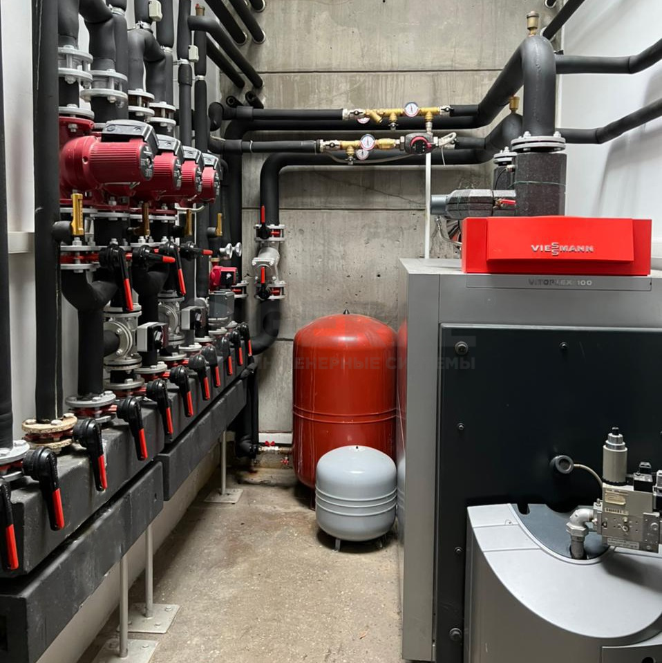 Котельная в частном доме с котлом Viessmann Vitoplex 62923